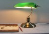 Фото Зеленая настольная лампа мрамор ретро